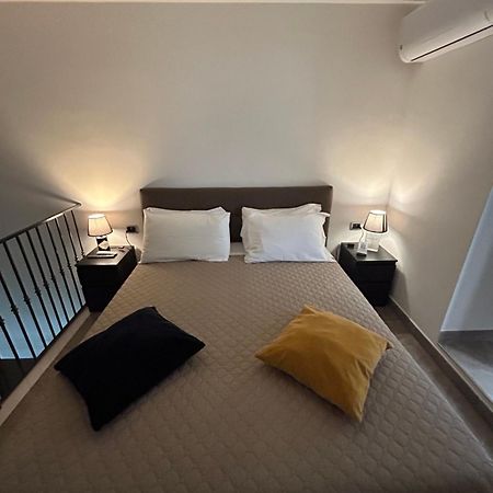 Casina Al Duomo Appartement Napels Buitenkant foto