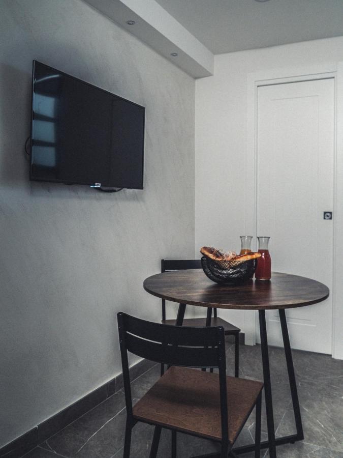Casina Al Duomo Appartement Napels Buitenkant foto